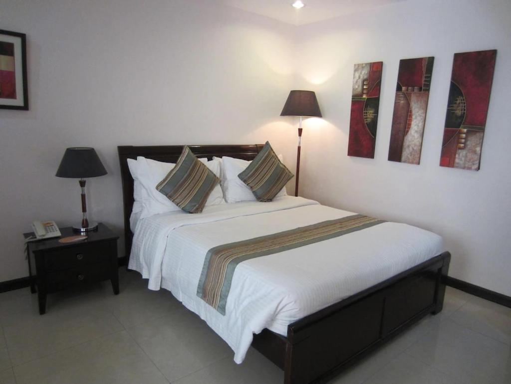 The At Calle Nueva Hotel 3*